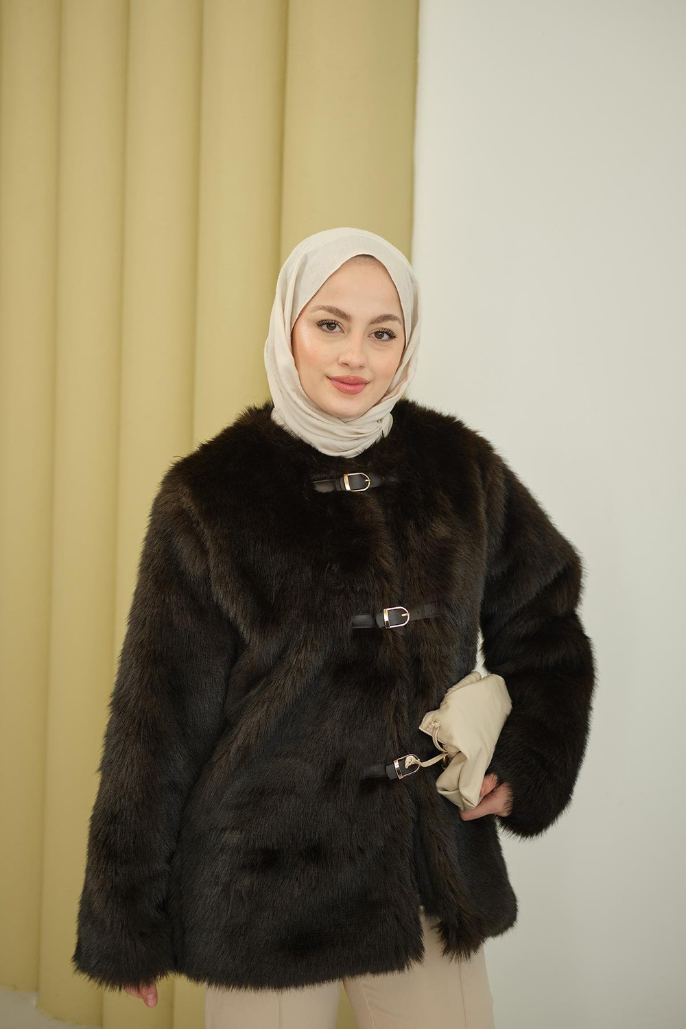 Deri Kemer Tüylü Uzun Kaban Kahverengi