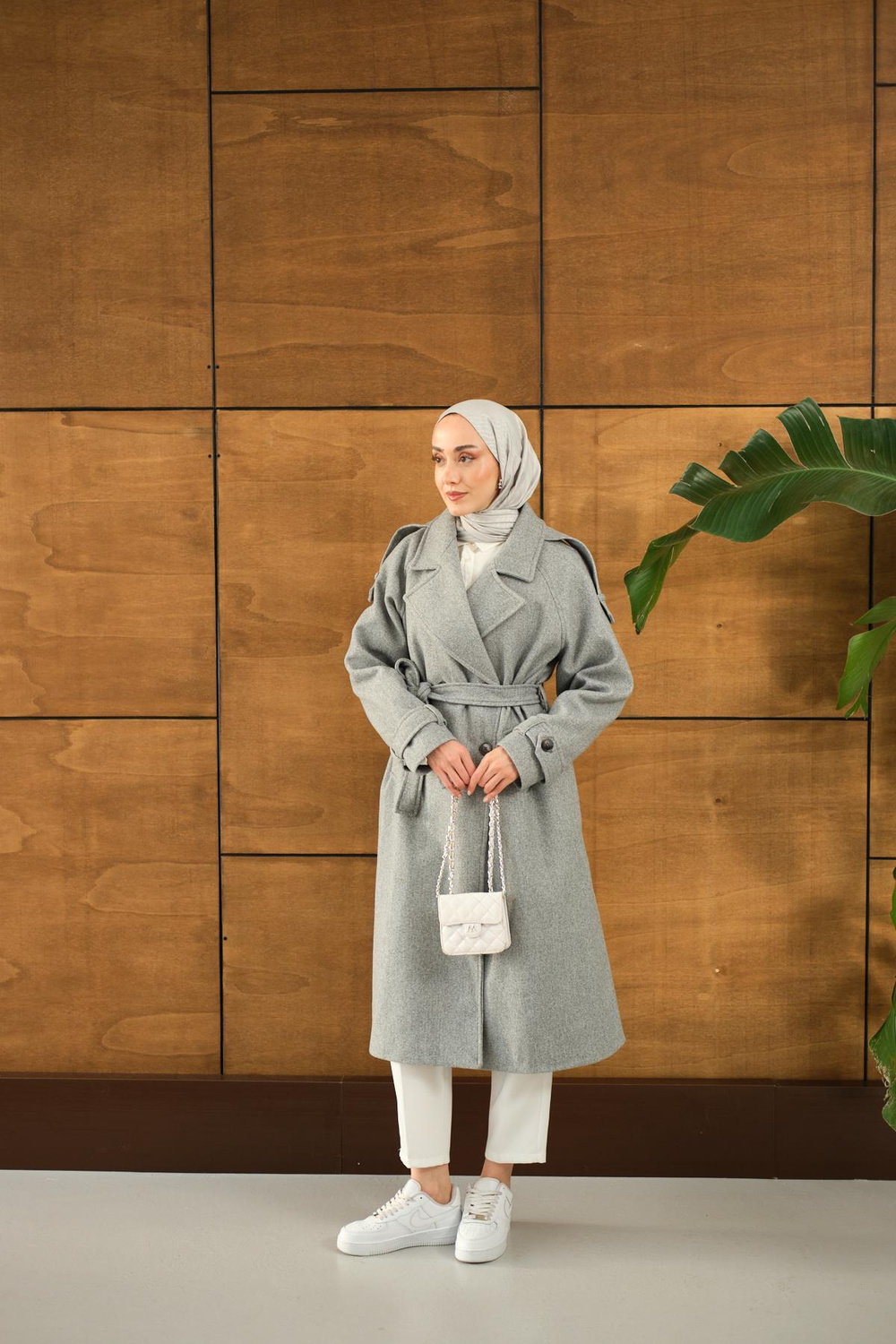 Düğme Detay Bel Bağlamalı Kaban Gri