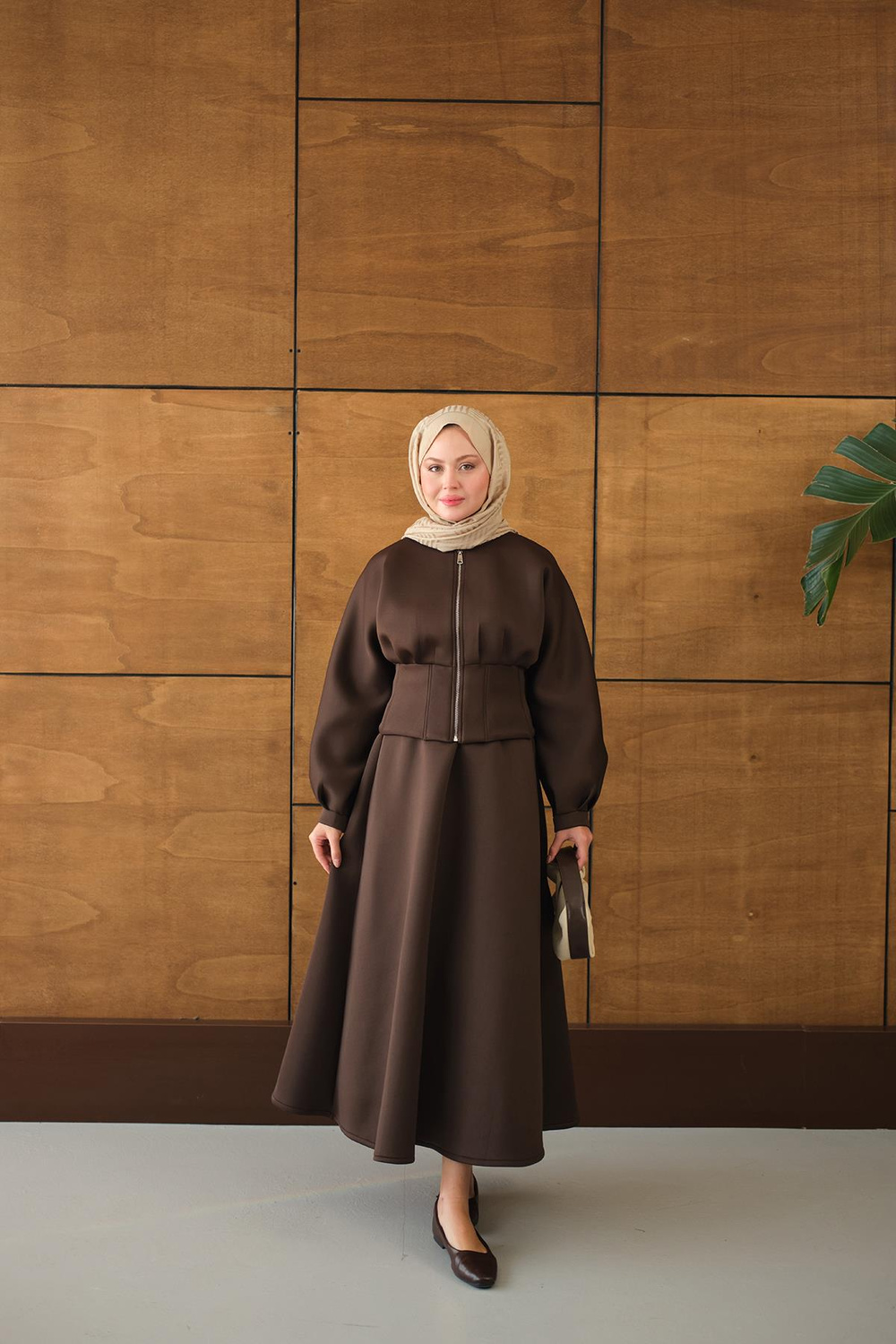 Fermuarlı Etekli Takım Kahverengi