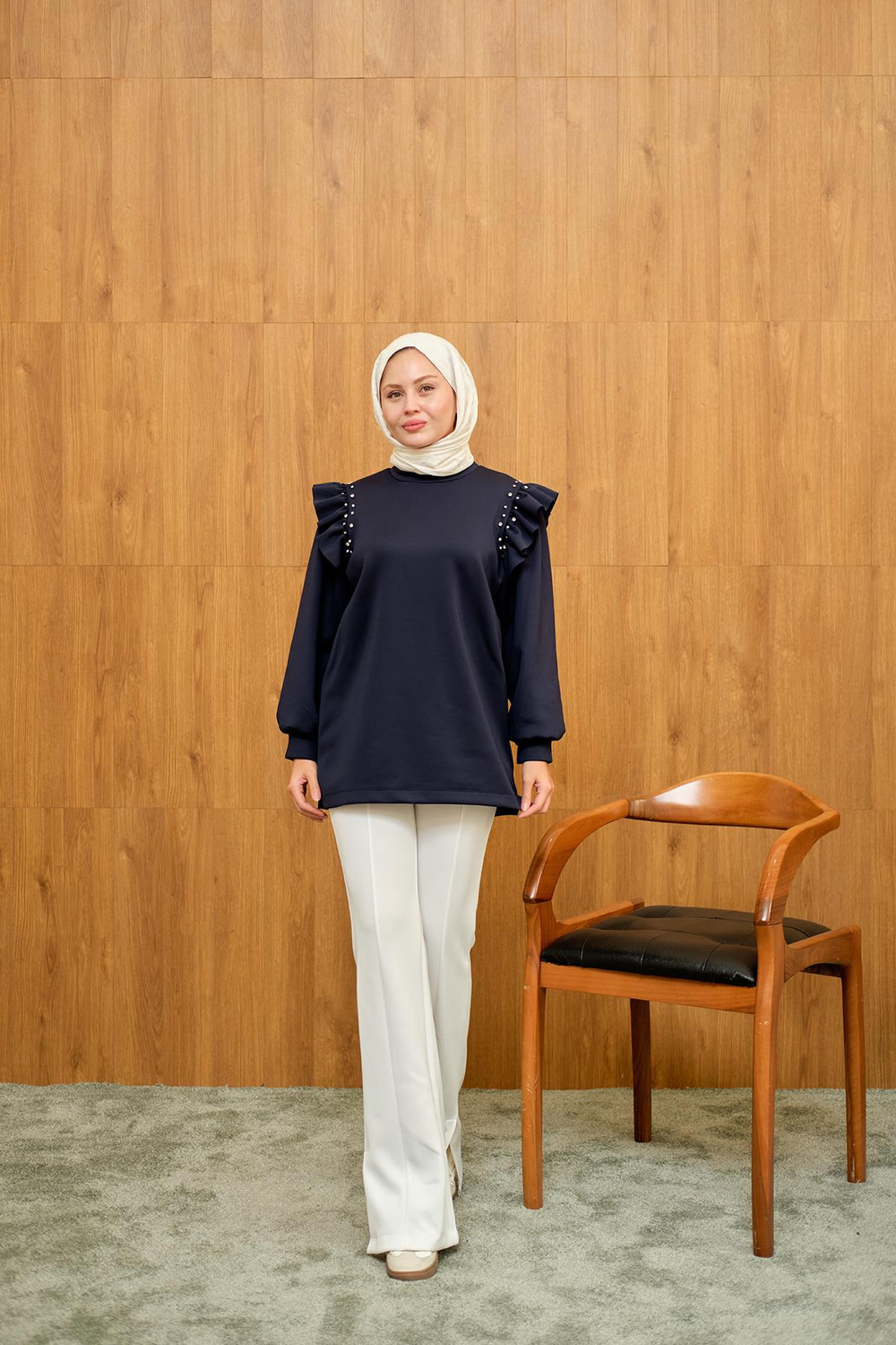 Fırfır Detay Taşlı Tunik Lacivert