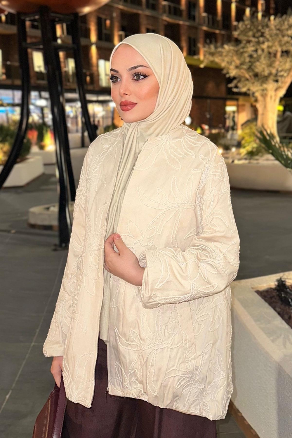 Gabardin Nakışlı Bomber Ceket Ekru