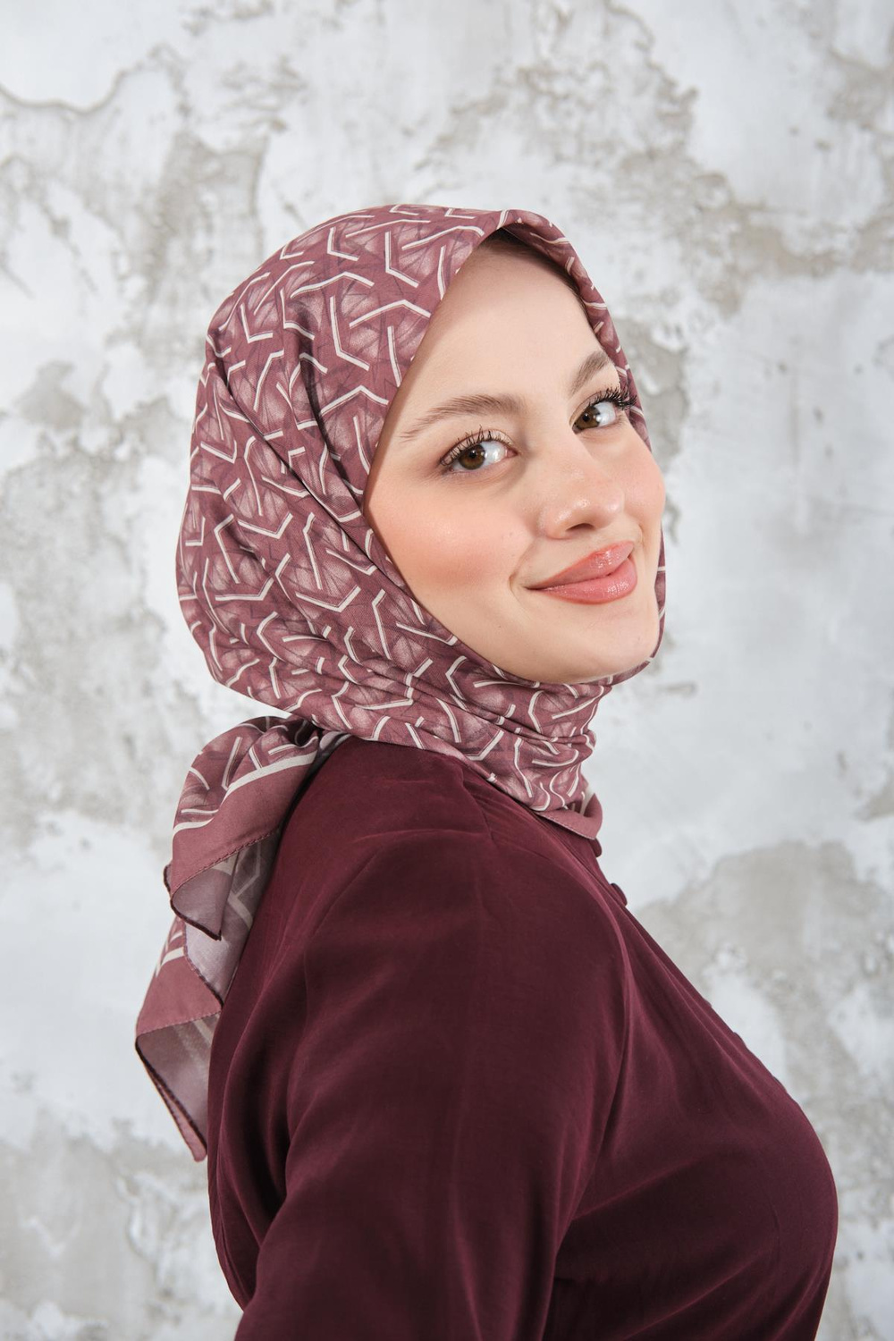 Geometrik Desen Eşarp Kiremit