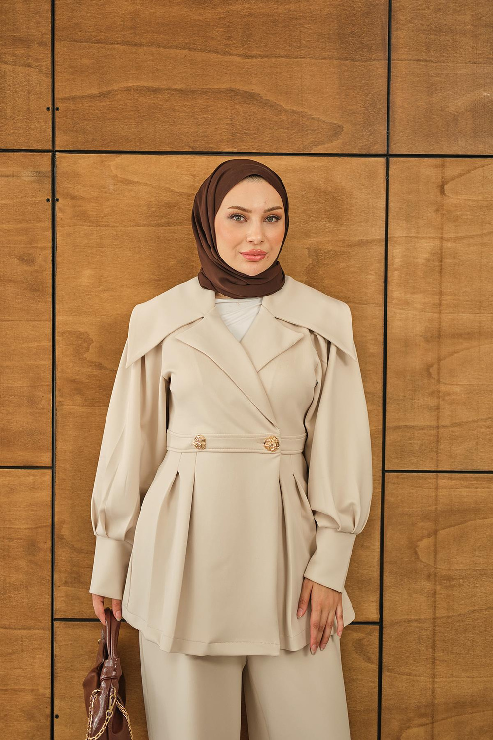 Gold Düğme Detay İkili Takım Krem