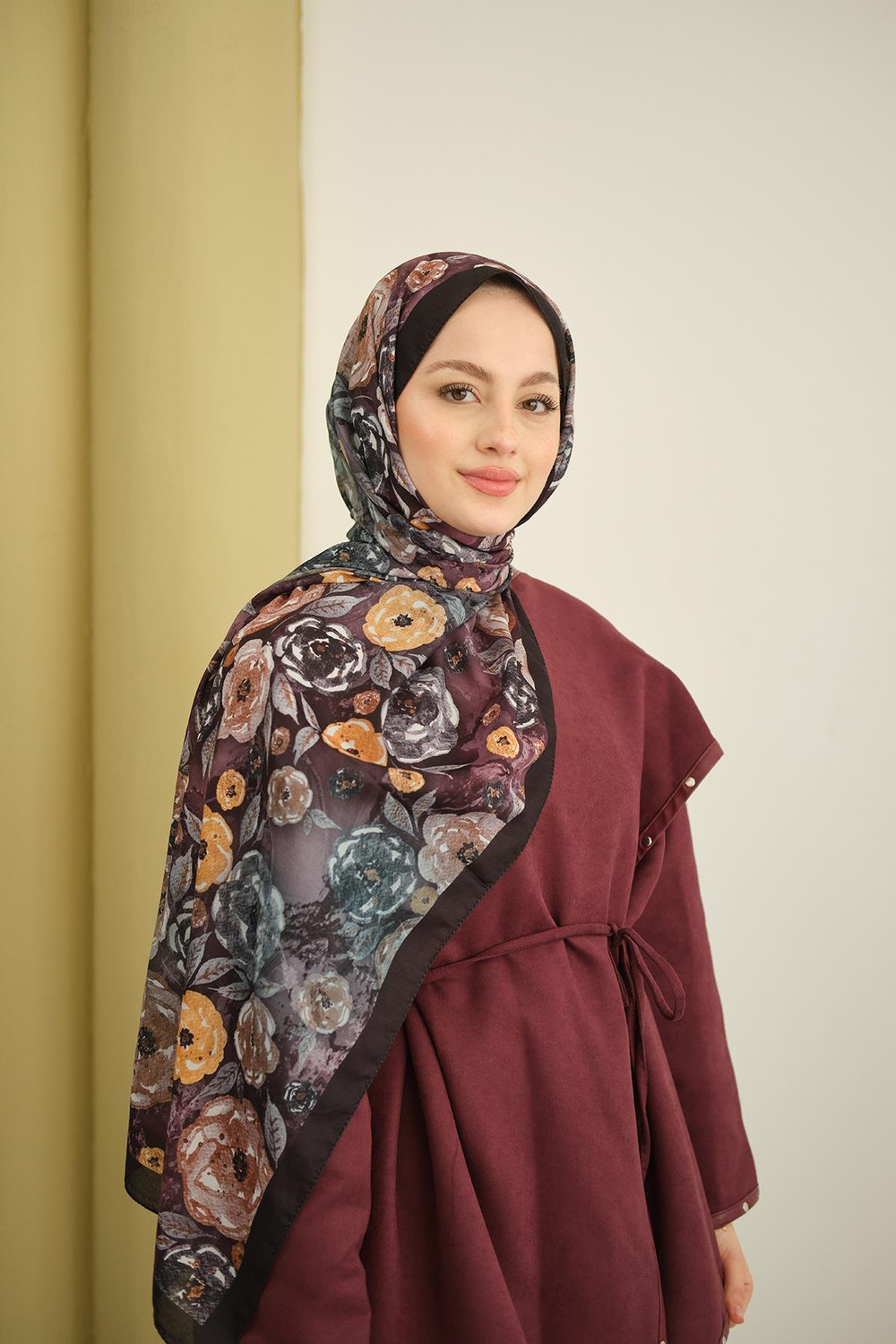 Gül Desen Soft Şal Siyah