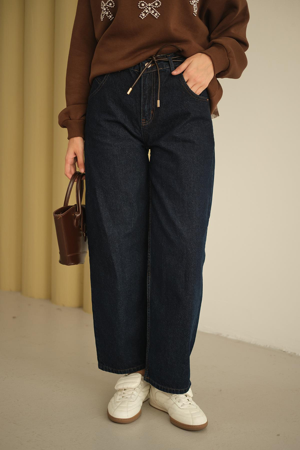 İp Kemerli Kot Pantolon Mavi