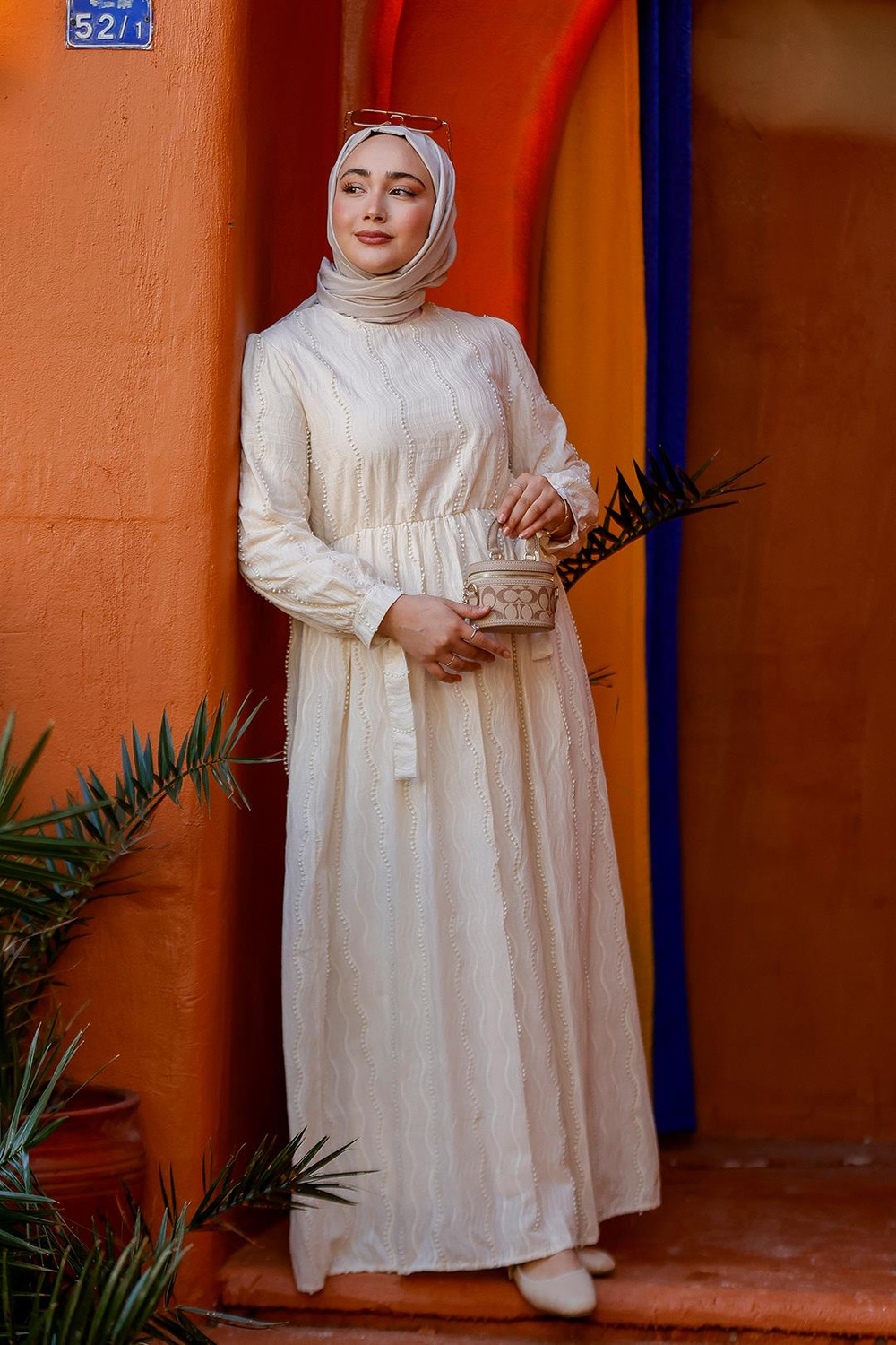 Kol Bağlamalı Jakar Elbise Krem