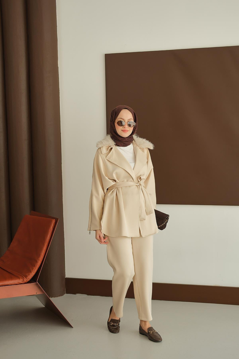 Kolları Fermuar Detay Takım Krem