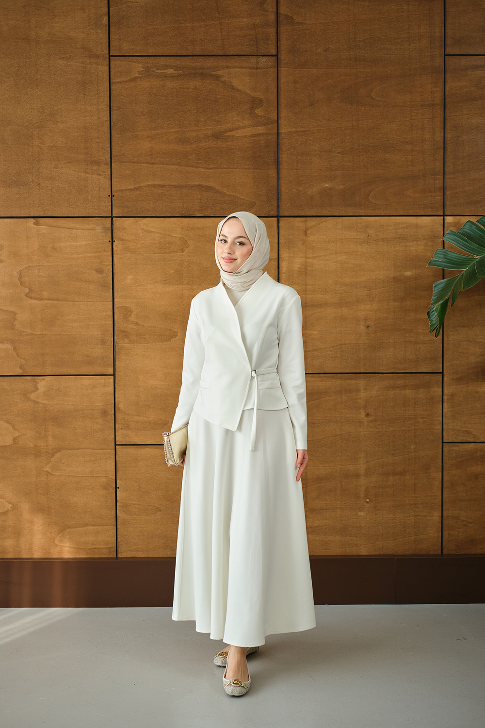 Kuş Gözü Kemerli Scuba Elbise Beyaz