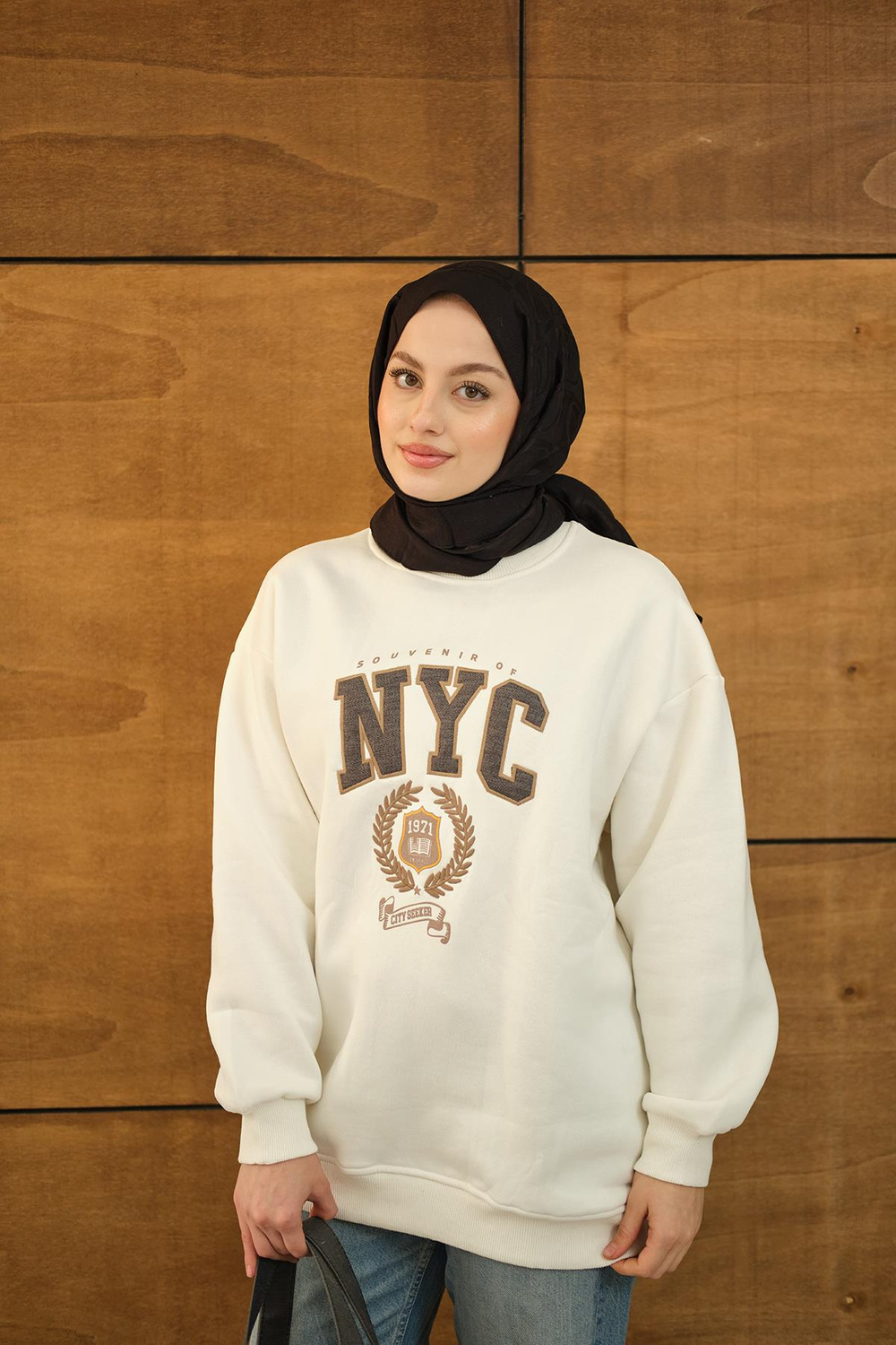 NYC Baskılı Sweat Beyaz