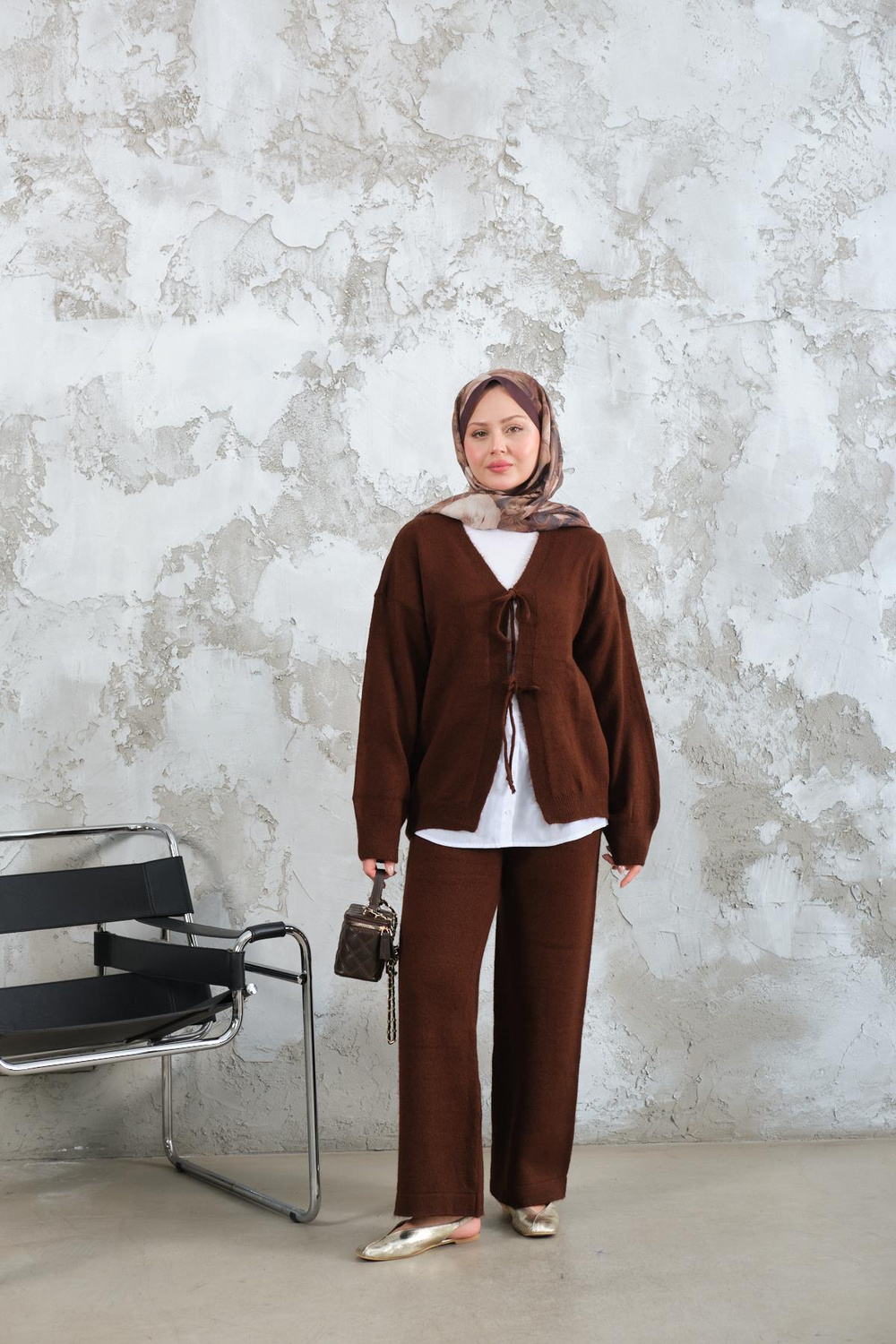 Ön Bağlamalı Triko Takım Kahverengi