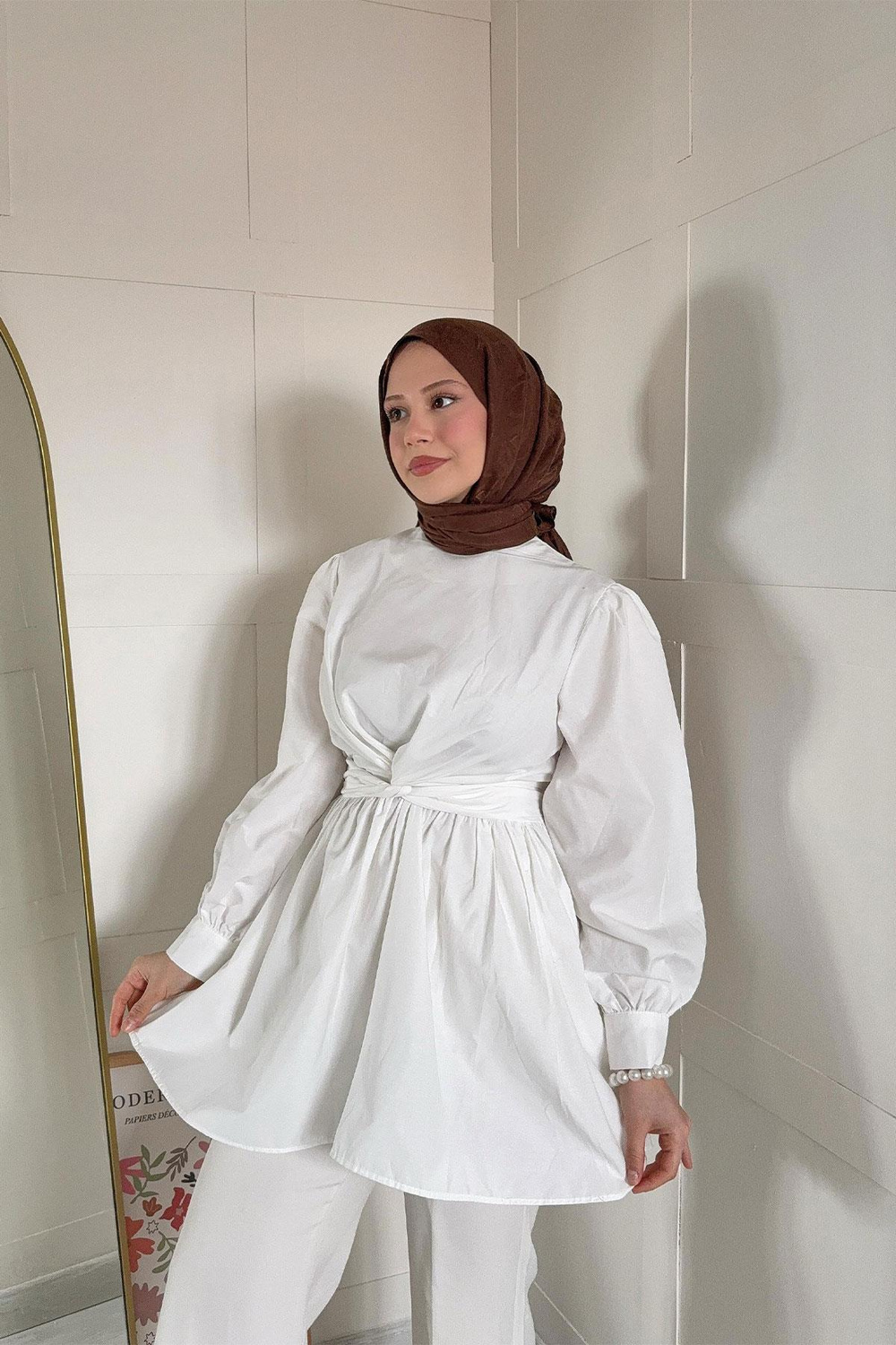 Önden Bağlamalı Bluz Beyaz