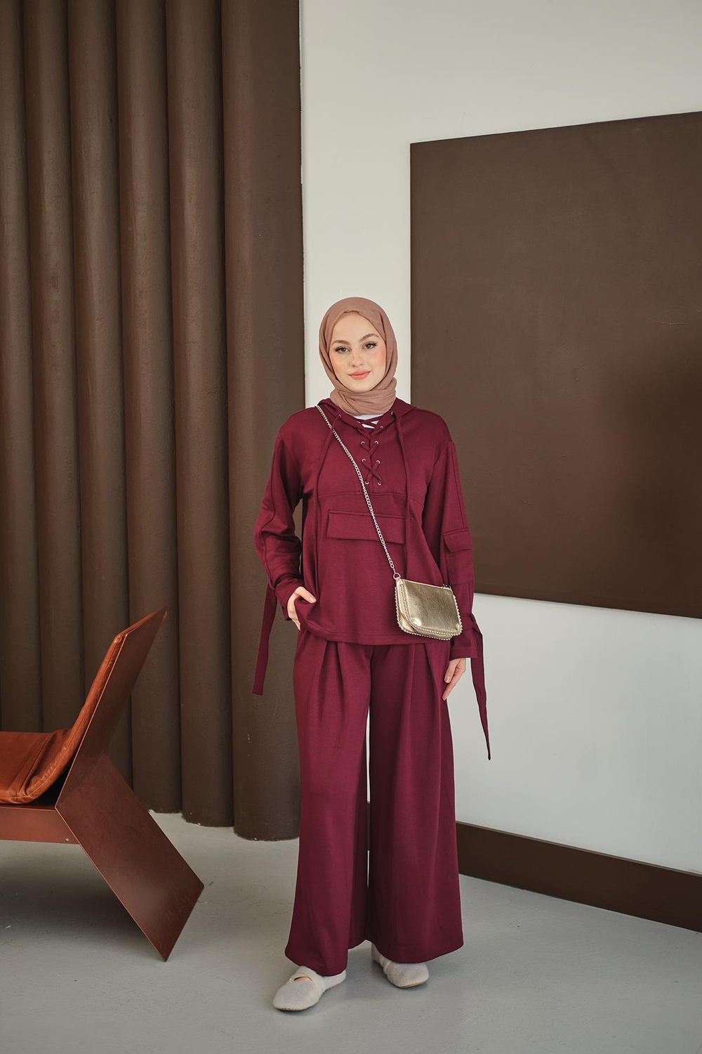 Önü Çapraz İp Detay Takım Bordo