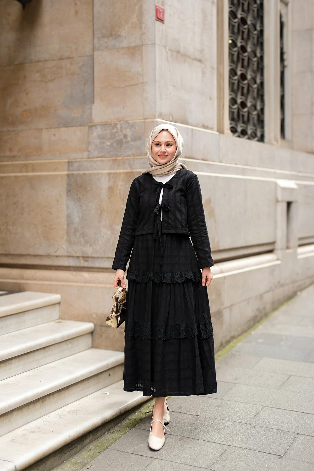 Önü Kurdale Detay ikili Takım Siyah