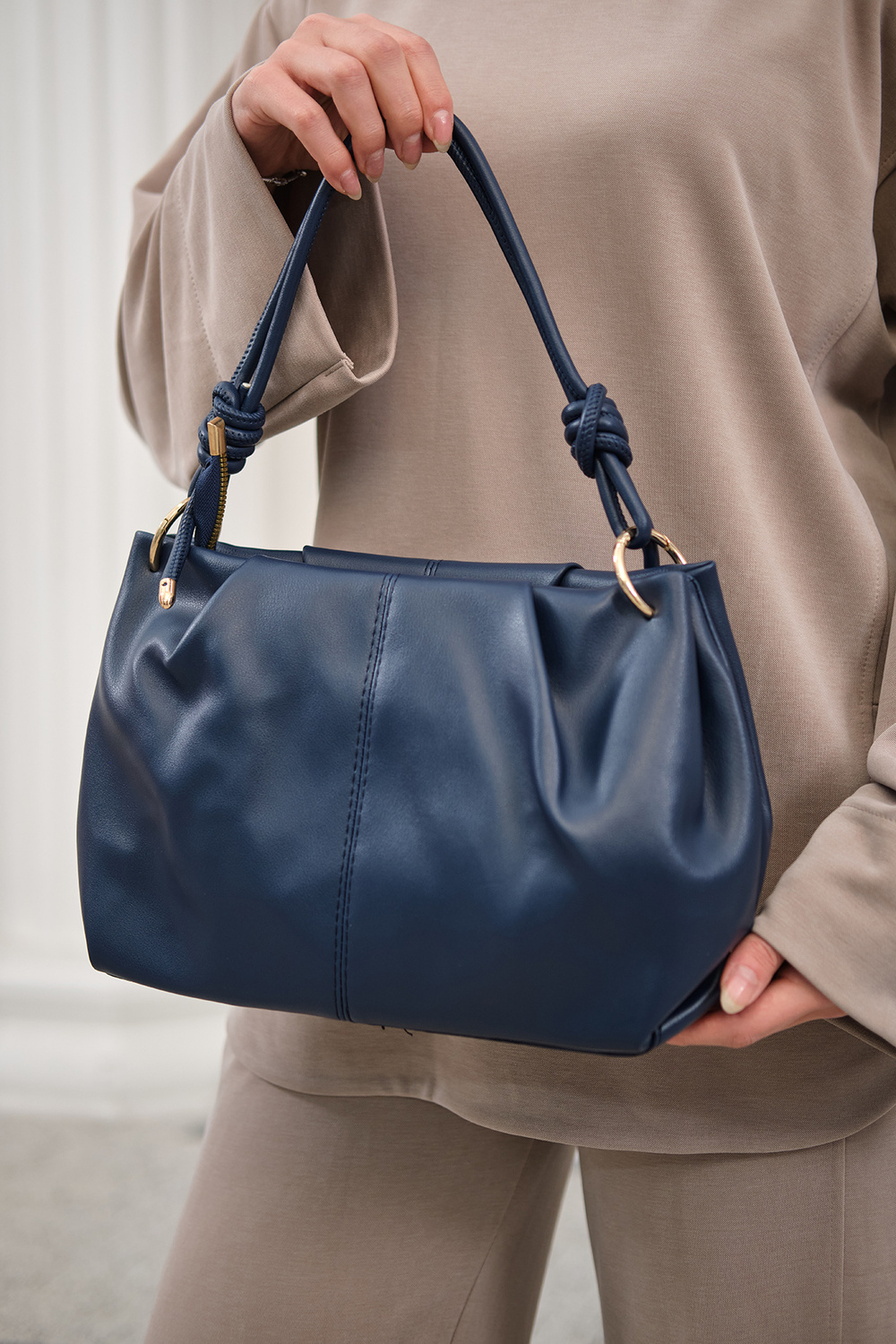 Pile Detay Omuz Çanta Lacivert