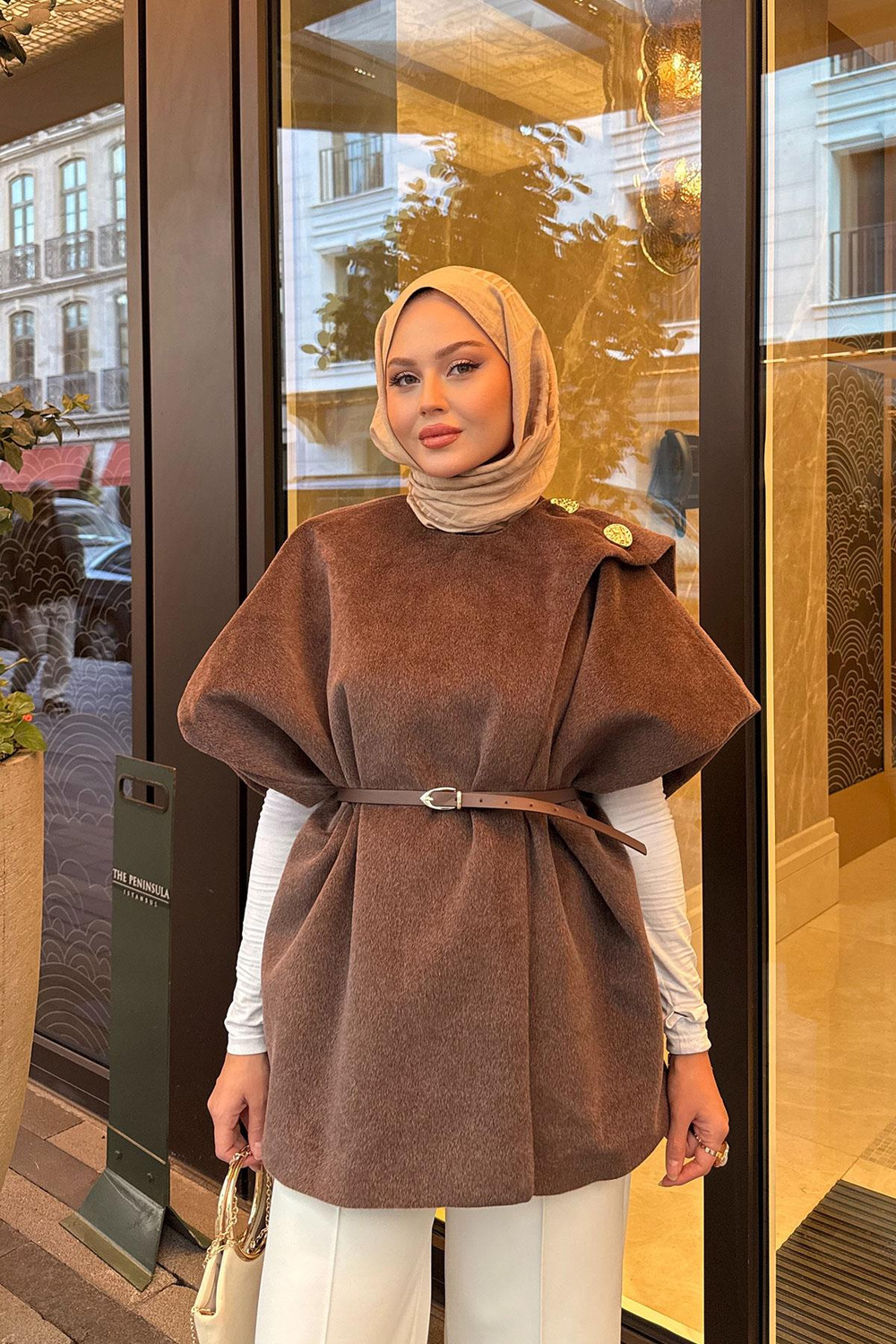 Şal Detay Kemerli Yelek Kahverengi