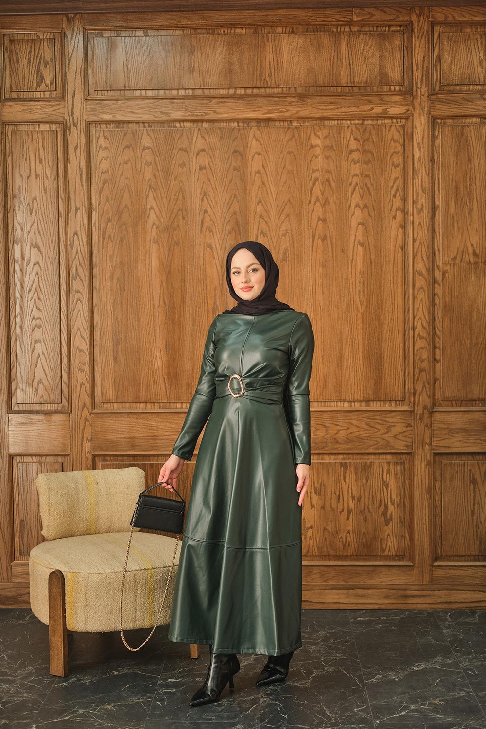 Şardonlu Deri Elbise Zümrüt Yeşil