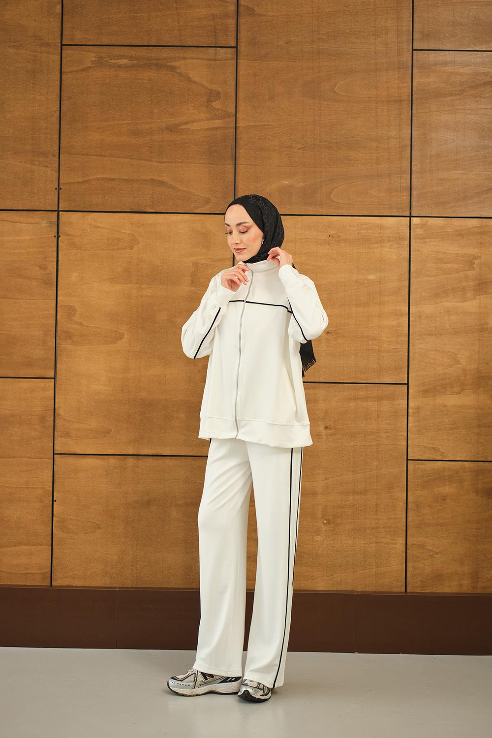 Şerit Detay Takım Ekru