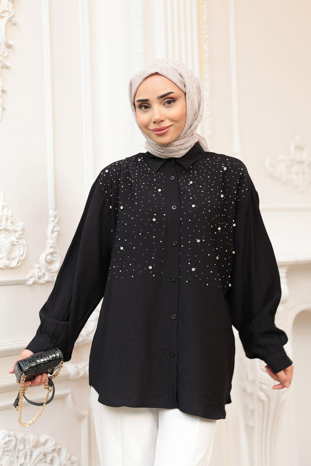 Taş Detaylı Gömlek Siyah