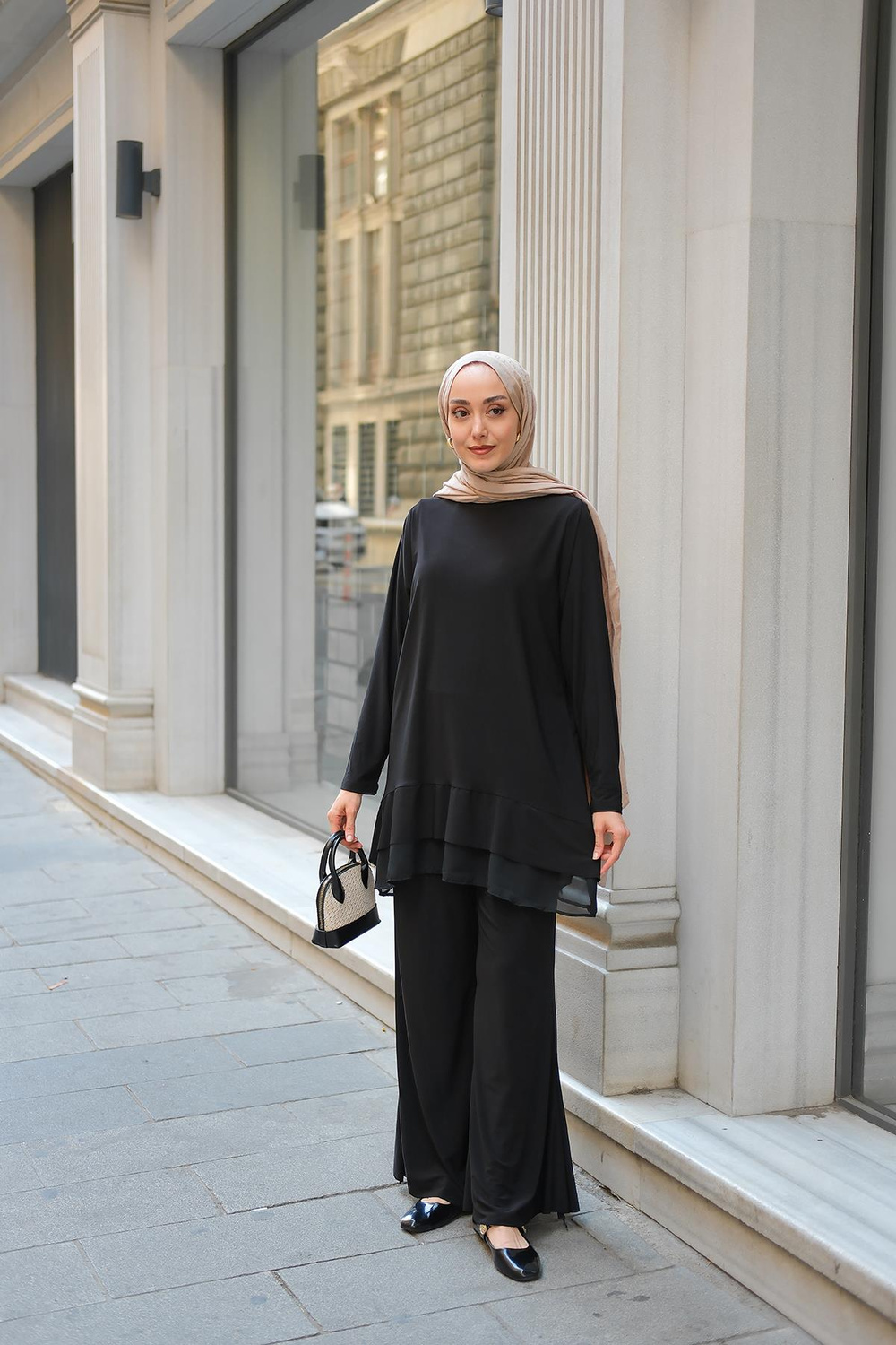 Tül Detay İkili Takım Siyah