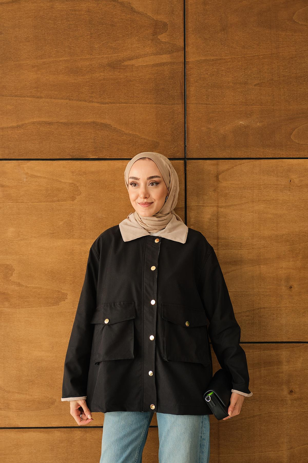 Yakası Ve Bilekleri Kadife Detaylı Ceket Siyah