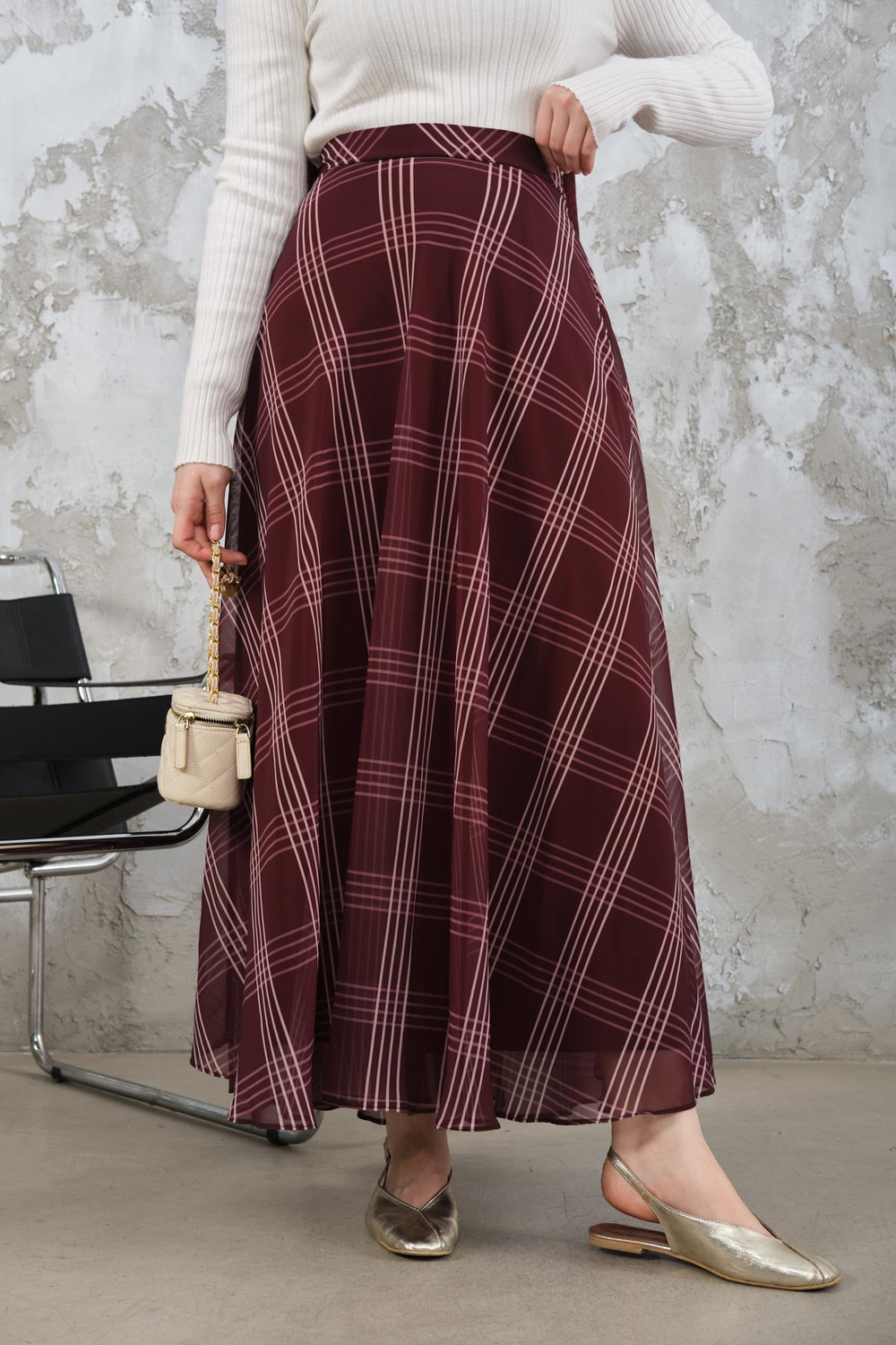 Yan Fermuarlı Kare Desen Şifon Etek Mürdüm