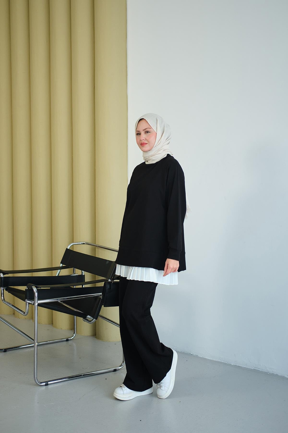 Yanları Fitilli Fermuarlı Basic Takım Siyah