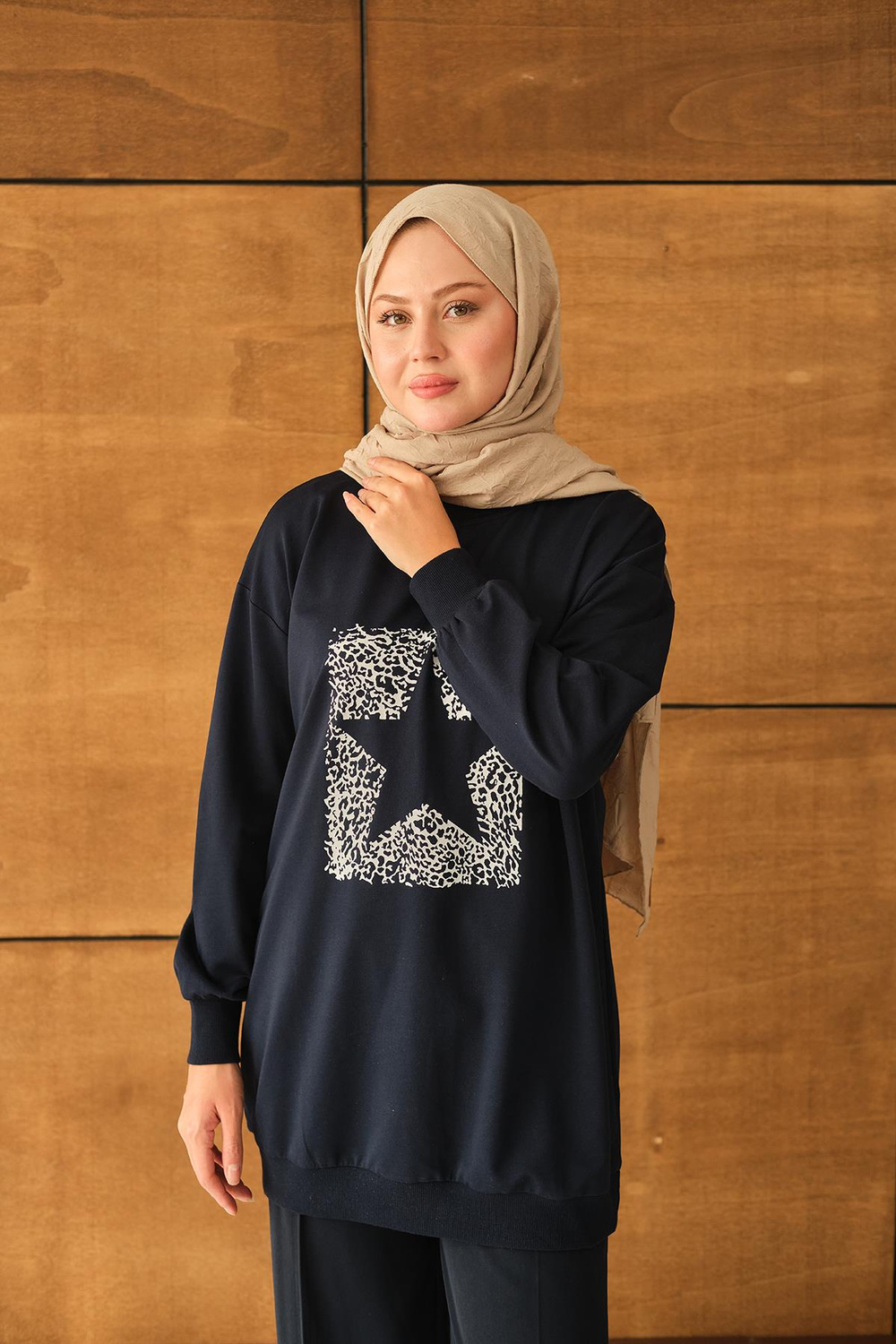 Yıldız Baskılı Sweatshirt Lacivert