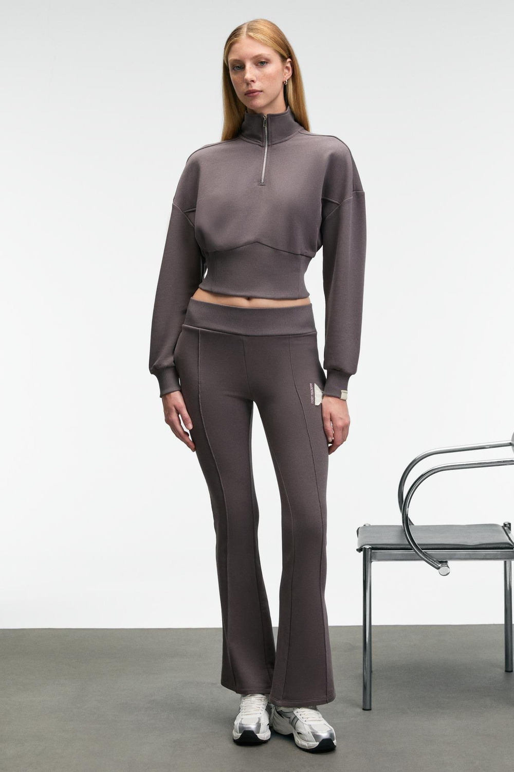 DAVIRA Kadın Pamuklu Baskı Ve Patch Detaylı Yanları Cepli Regular Antrasit Eşofman Altı