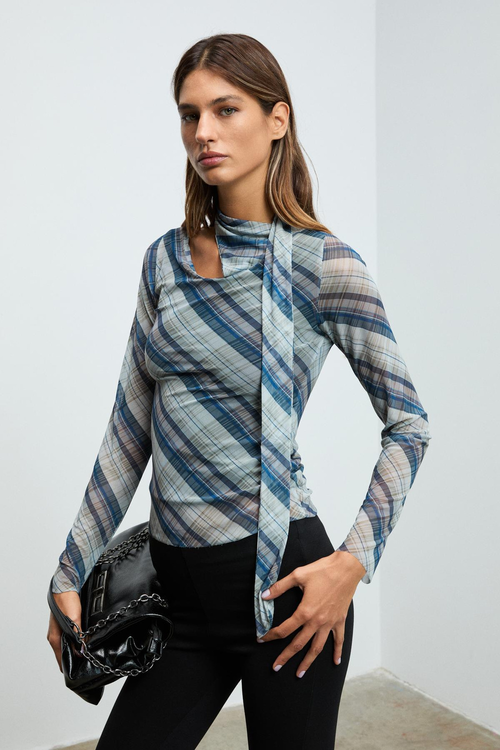 FRECS Kadın Esnek Kumaşlı Astarlı Balerin Yakalı Çok Renkli Bluz