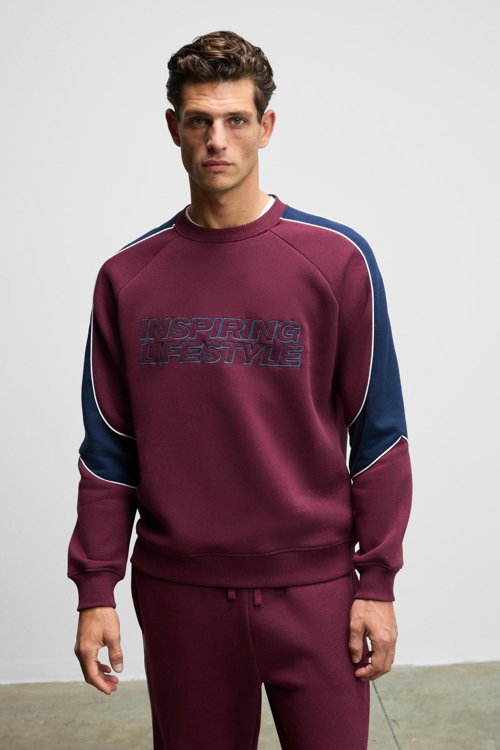 HERCULES Erkek Bisiklet Yaka Önü Nakışlı Kolları Biyeli Bordo Sweatshirt
