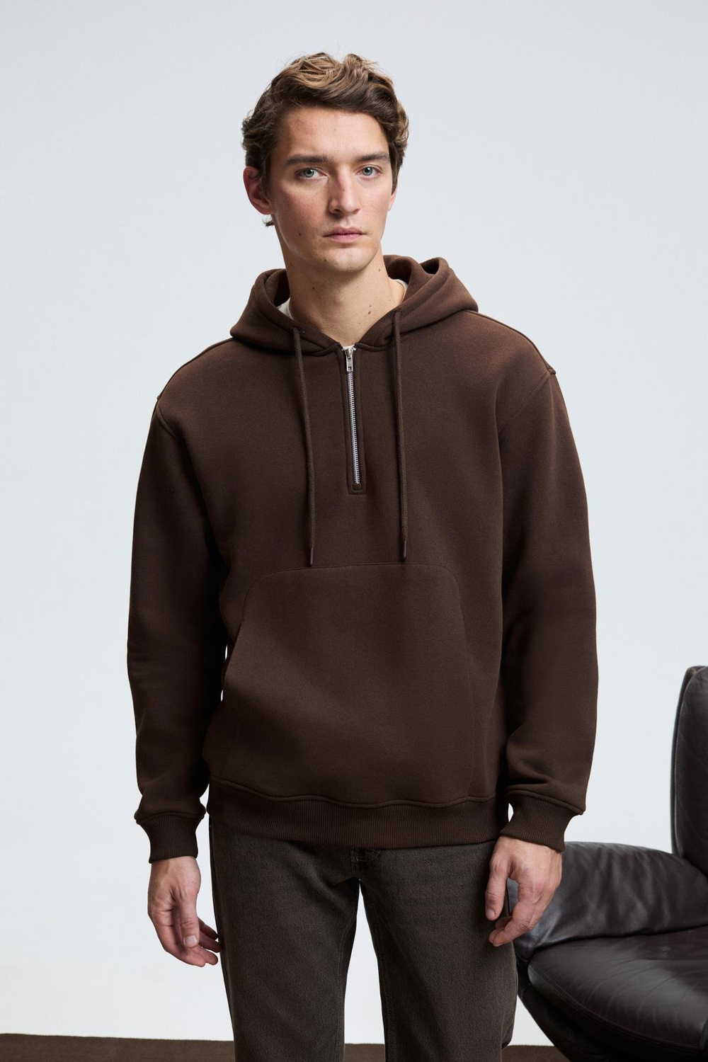 JUSTUS Erkek Kapüşonlu Kanguru Cepli Fermuar Yakalı Kahverengi Sweatshirt