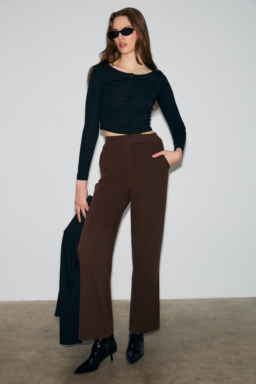 PHALIERA Kadın Esnek Kumaşlı Rahat Kalıp Cırt Kapamalı Koyu Kahverengi Pantolon