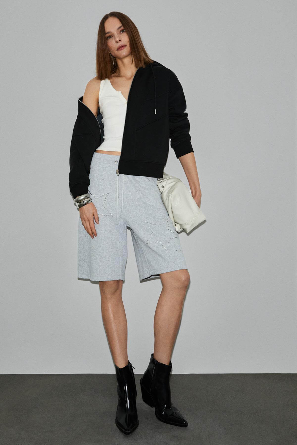 STARZ Kadın Pamuklu Beli Lastikli Kordonlu Çift Cepli Taş Detaylı Oversize Grimelanj Şort & Bermuda