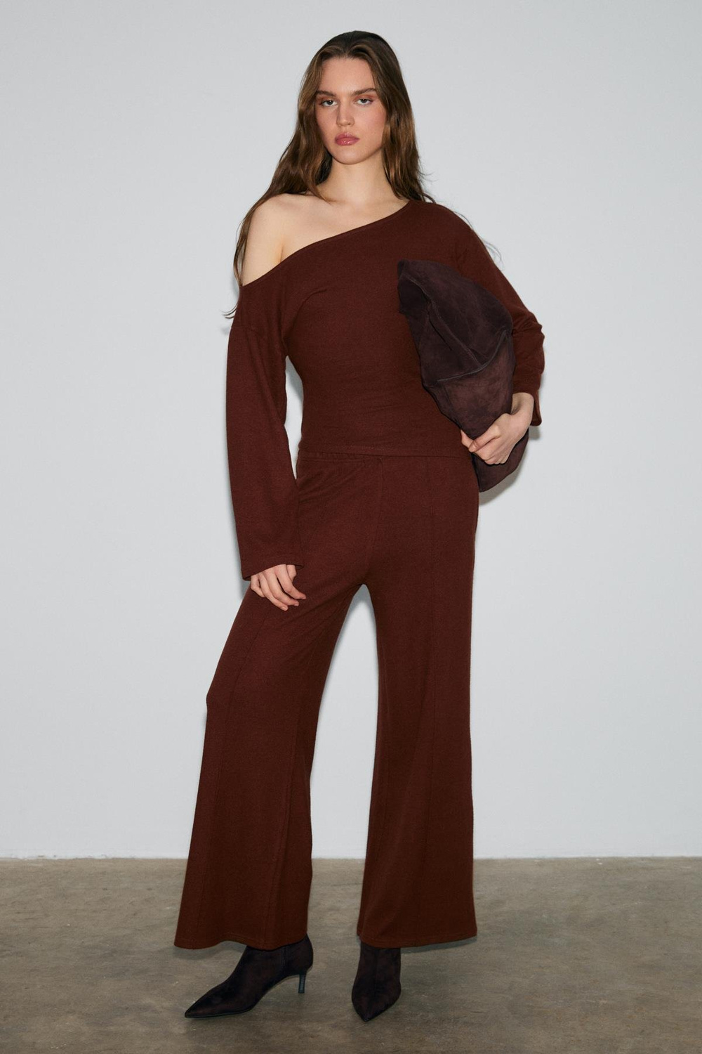 VELAN Kadın Yumuşak Ve Esnek Kumaşlı Geniş Paçalı Koyu Kahverengi Eşofman Altı