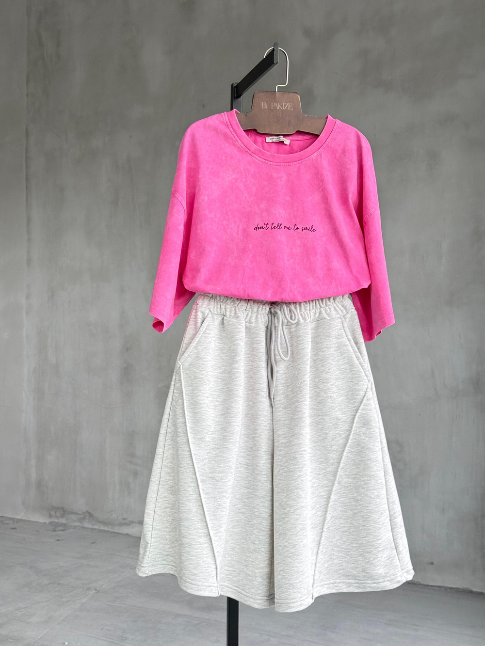 Yazı Baskılı Taş Yıkamalı Oversize Dokuma Tişört (Pembe)