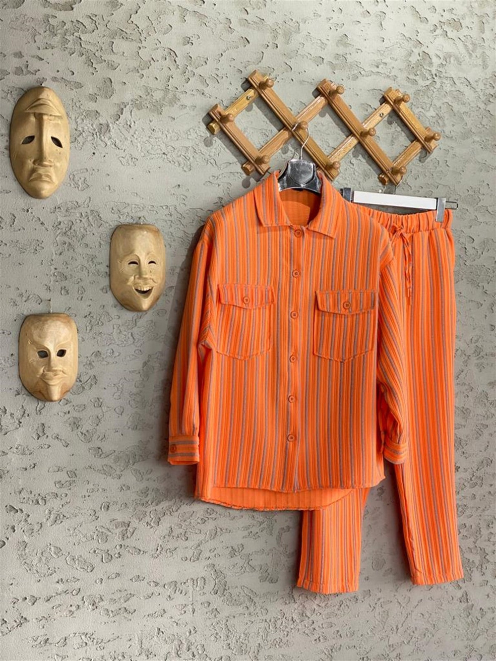 Bej Çizgili Takım (Oranj)