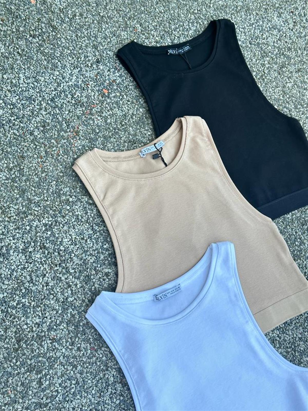 Belden Lastikli Dilvin Crop Top (Siyah/Beyaz/Bej)