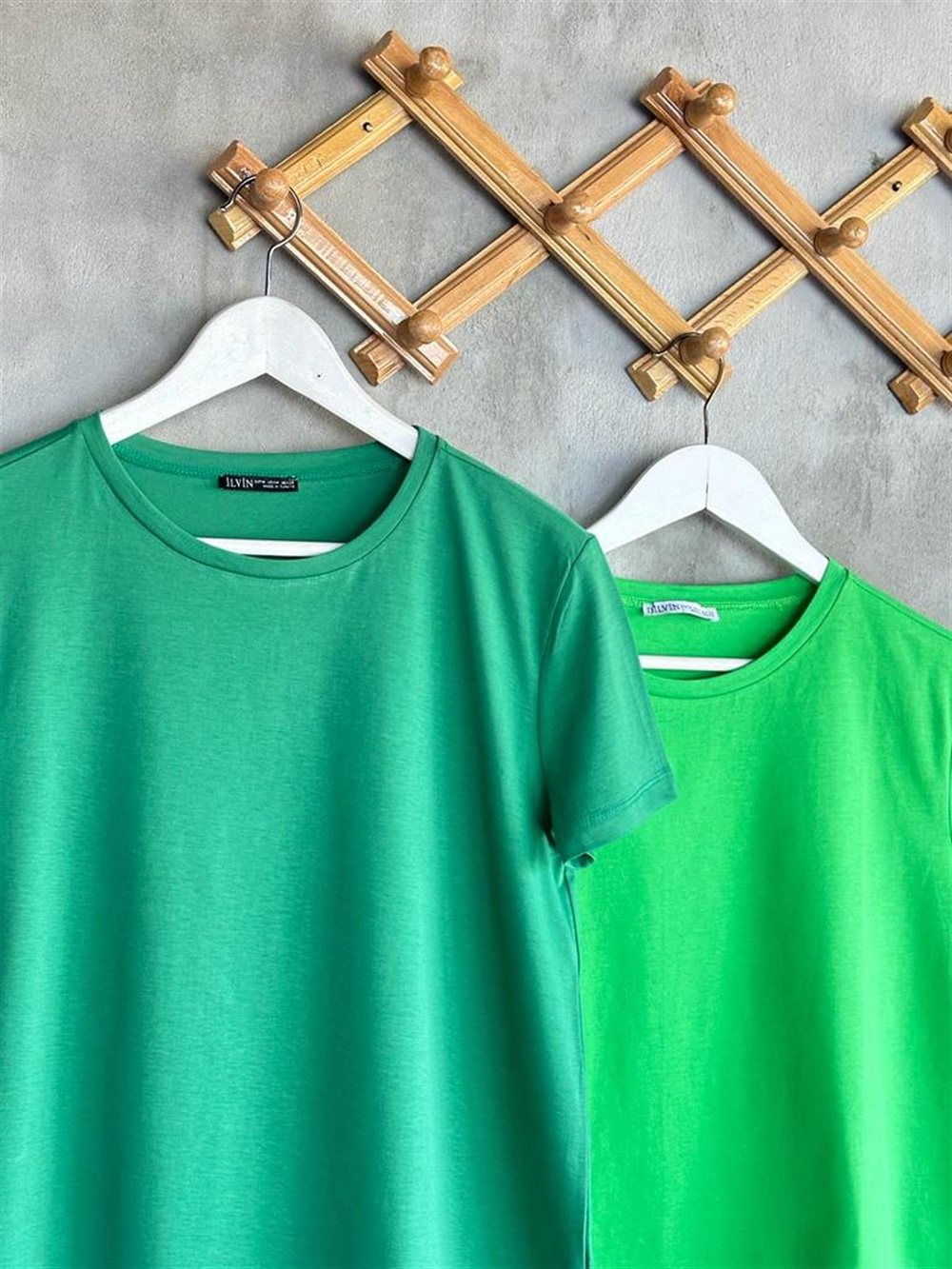 Bisiklet Yaka Oversize Tişört (Yeşil/Koyu Yeşil)