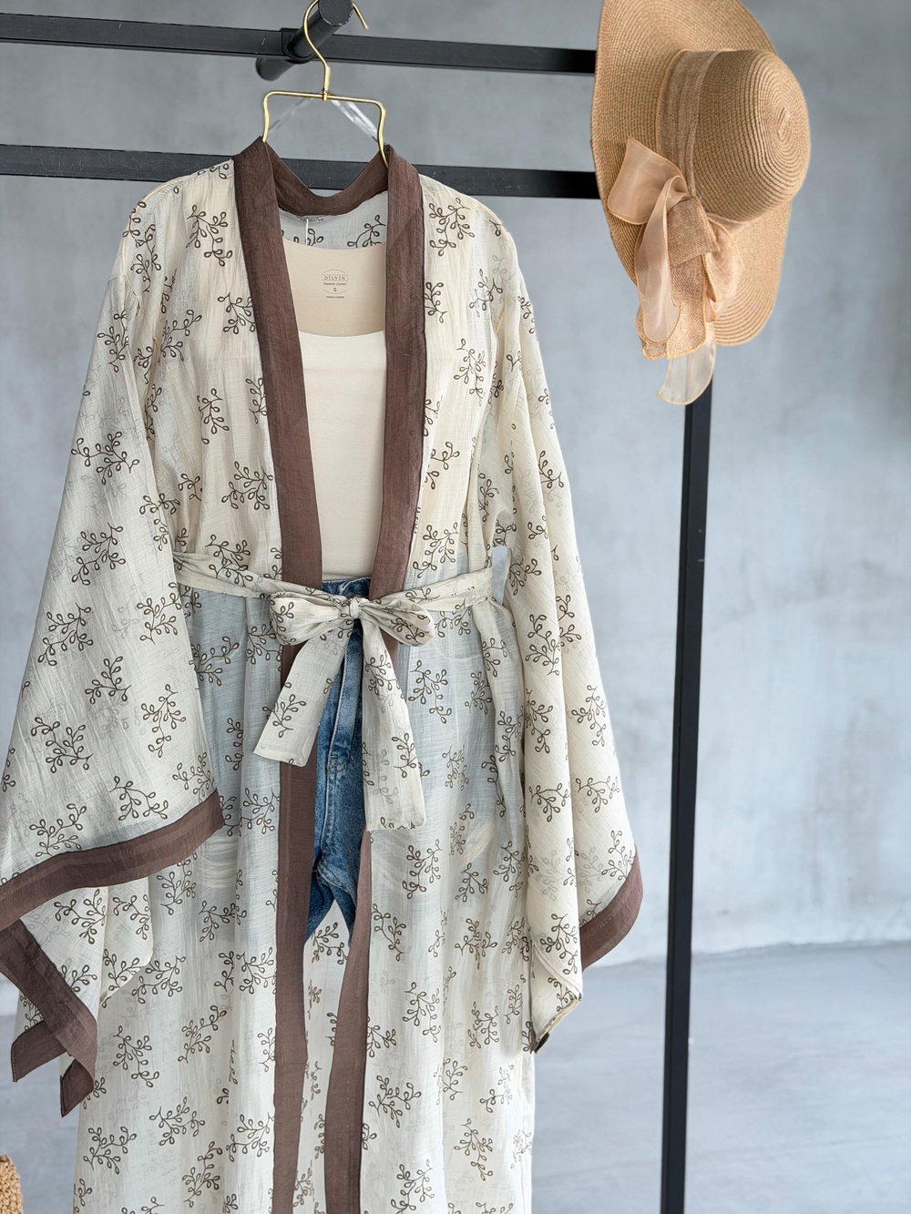 Bohem Nakış Desenli Kuşaklı Kimono (Taş)