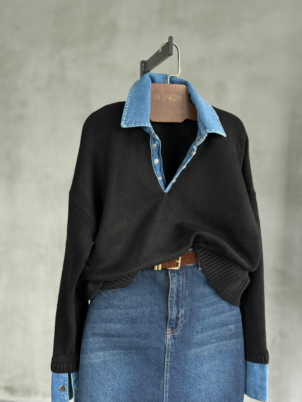 Denim Yakalı Yumoş Kazak (Mavi)