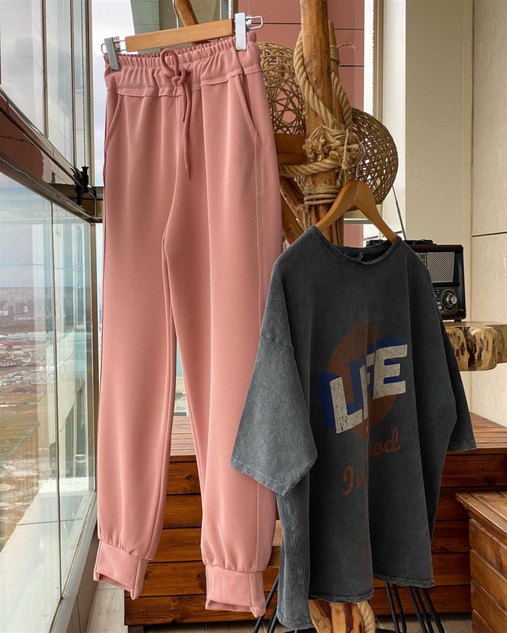 Hafif Simli Yüksel Bel Eşofman Pantolon (PEMBE)