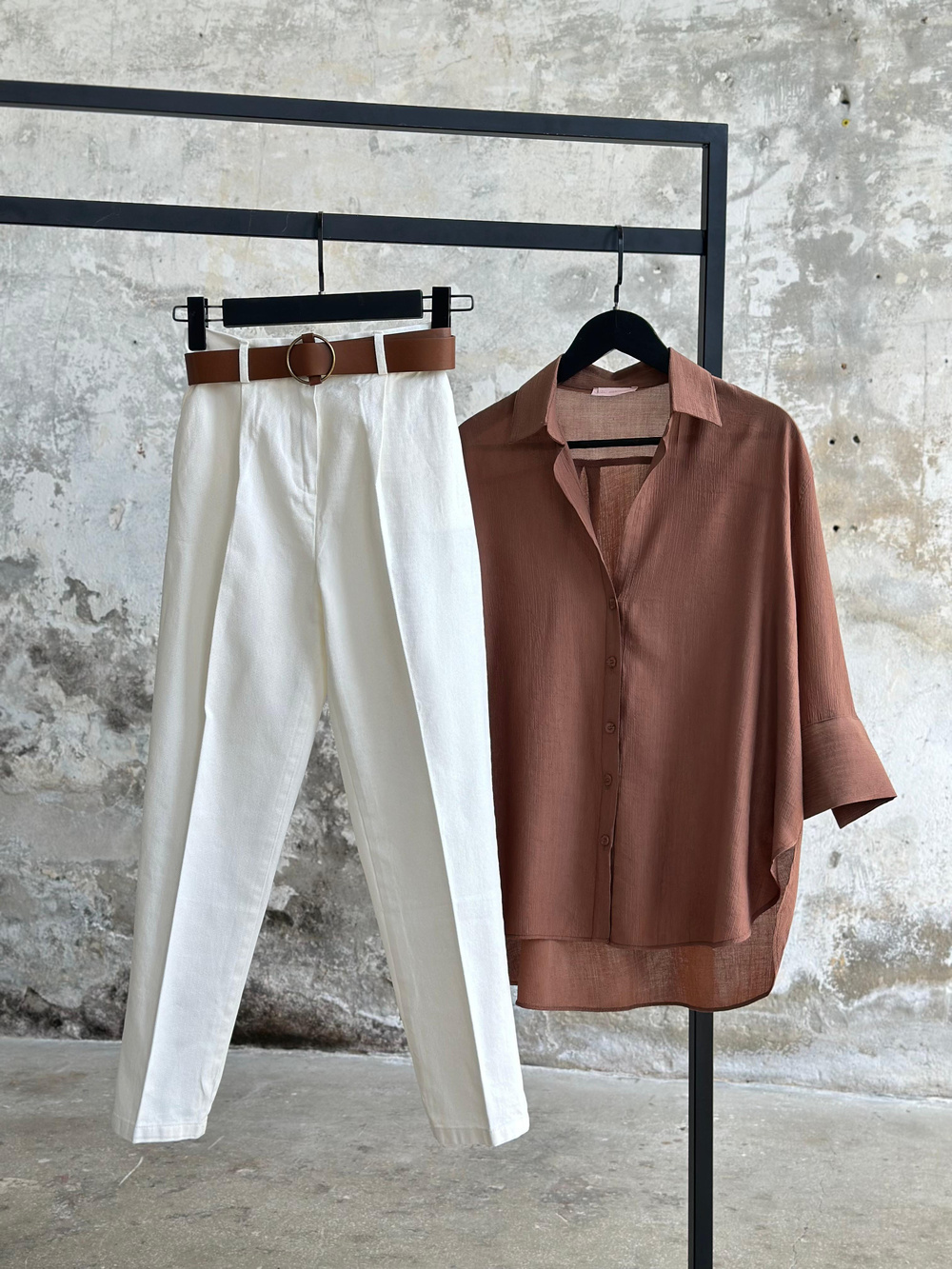Kemerli Gabardin Kumaş Pantolon (Ekru)