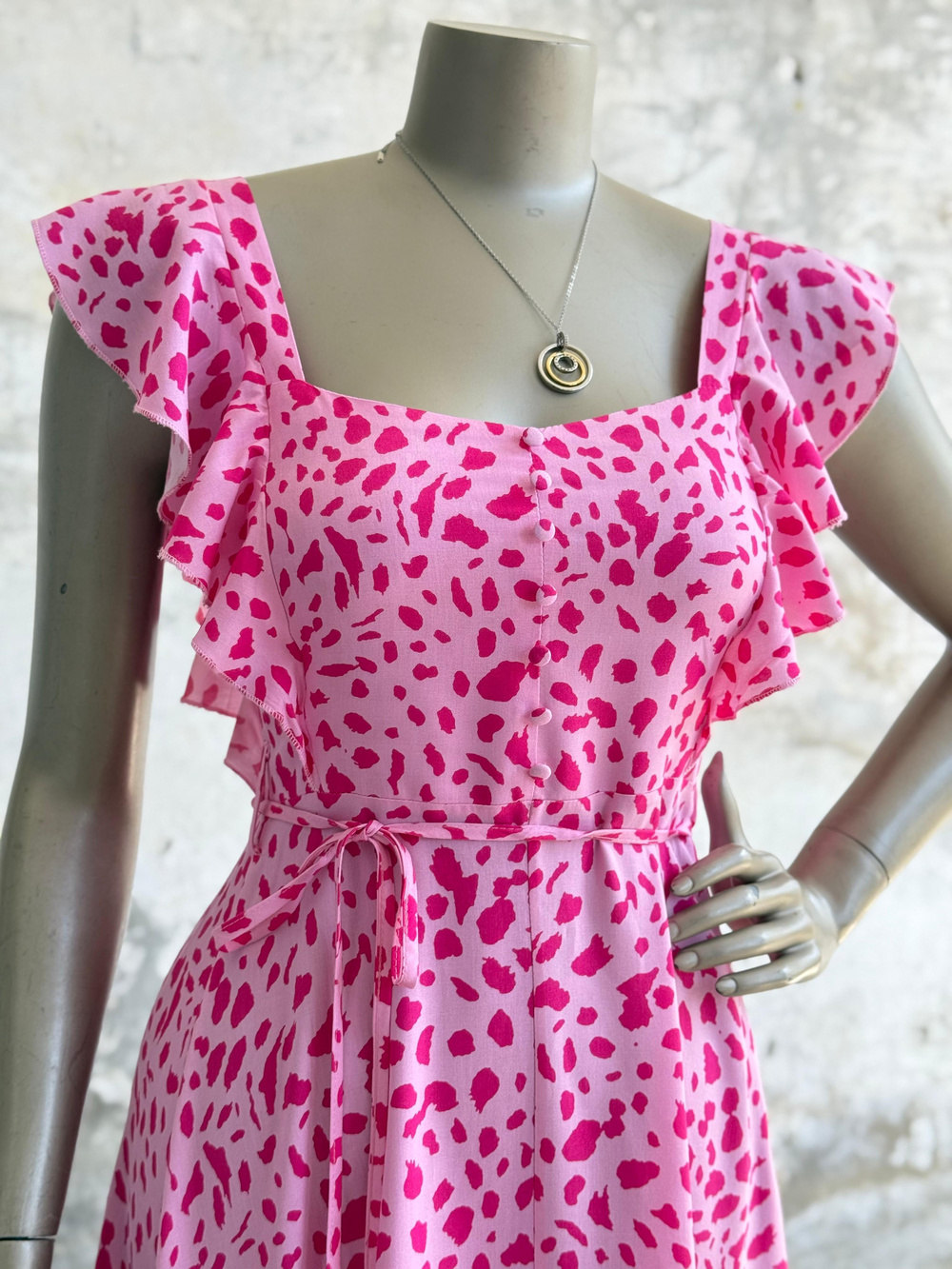 Kolları Fırfırlı Benekli Prenses Elbise (Pembe)