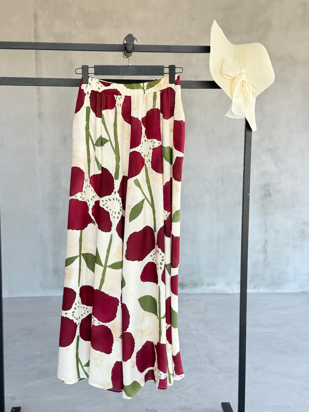 Masalsı Çiçek Desenli Takım (Bordo)