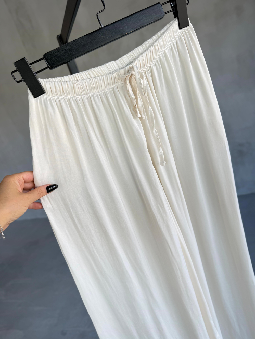 Premium İpeksi Tensel Bel Bağcıklı Pantolon (Ekru)