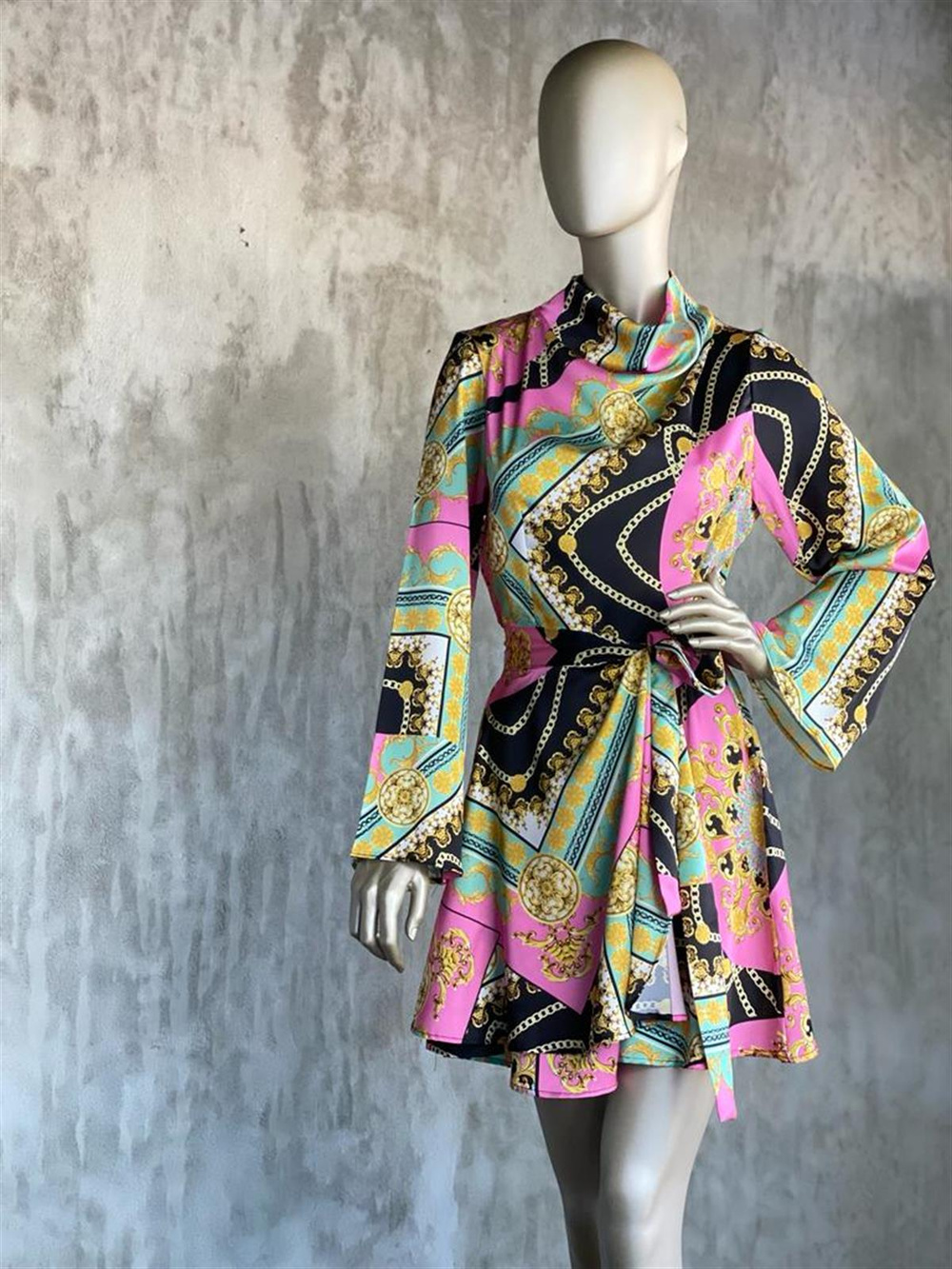 Saten Kumaş Eteği Kapaklı Degaje Yaka Kadın Elbise (Pembe)