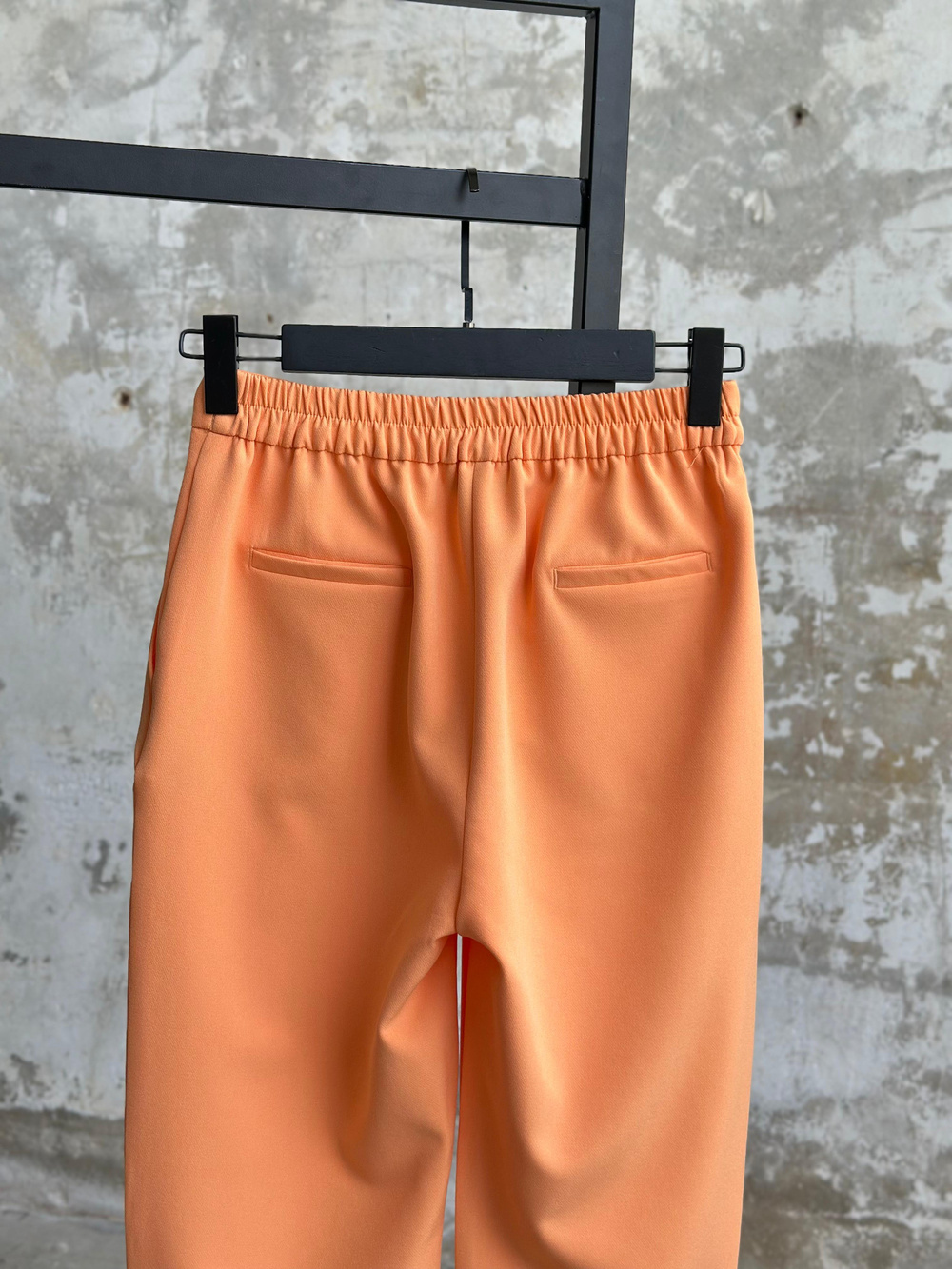 Sırt Lastik Detaylı Havuç Model Pantolon (Oranj)