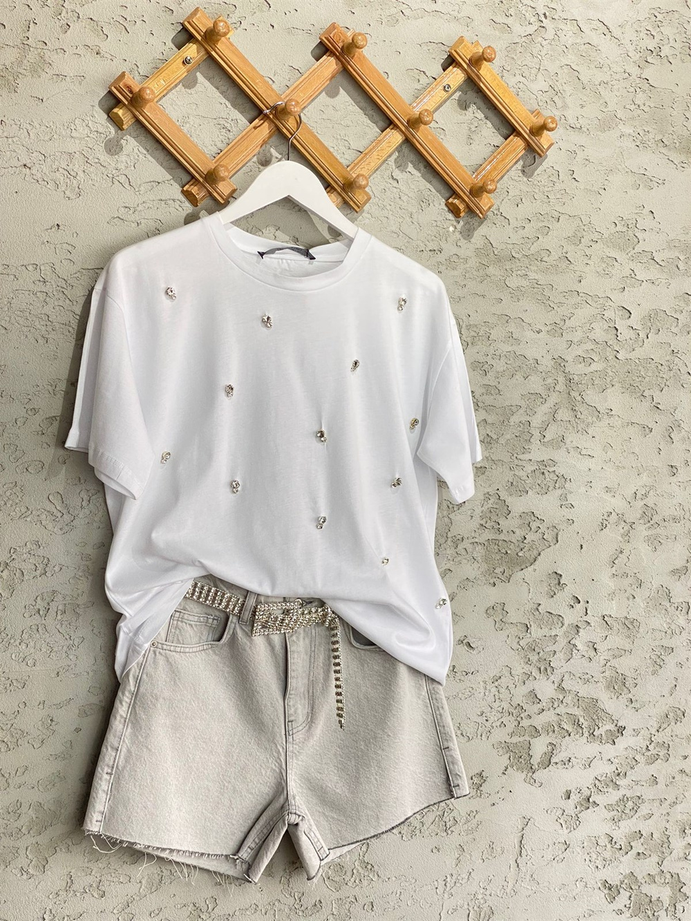 Taş İşlemeli Basic Tshirt (Beyaz)