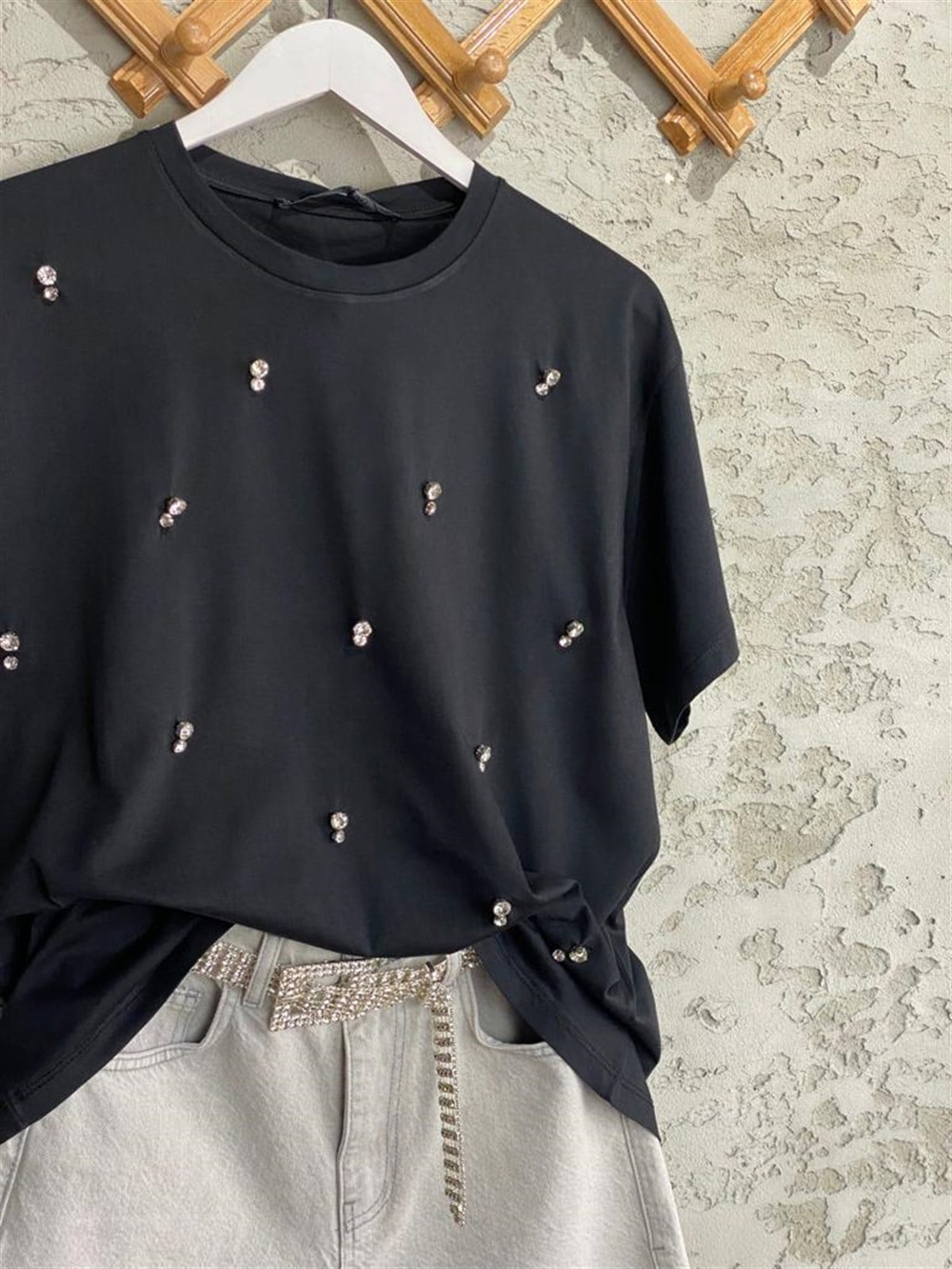 Taş İşlemeli Basic Tshirt (Siyah)
