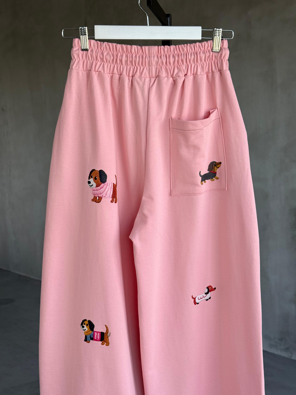 Tasarım Köpek Desenli Premium Pantolon (Pembe)